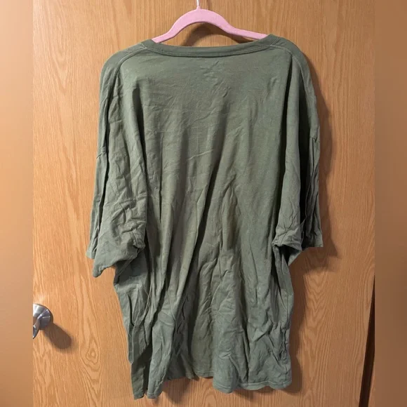 Champion Olive Graphic Tee with Vibrant Design - Picture 4 of 5